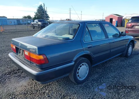1988 Honda Accord Lxi из США, поврежденный, VIN 1HGCA5646JA040744